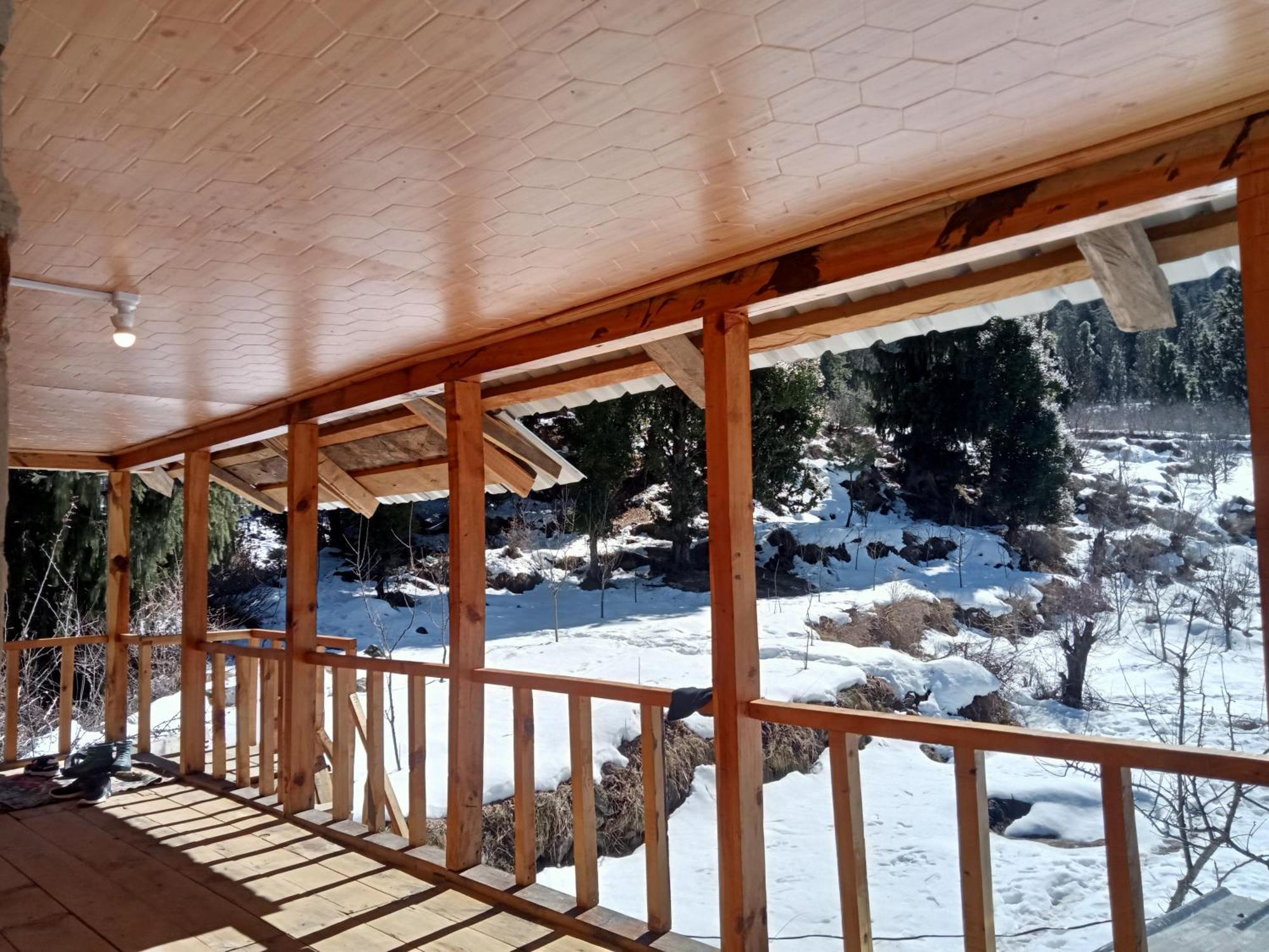 Kalgha Woodstock Villa Rooms&Entirevilla Tulga מראה חיצוני תמונה