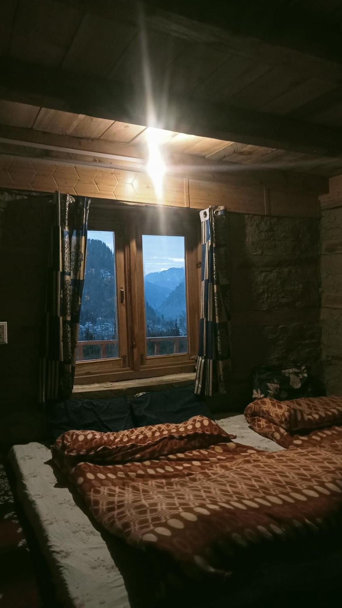 Kalgha Woodstock Villa Rooms&Entirevilla Tulga מראה חיצוני תמונה