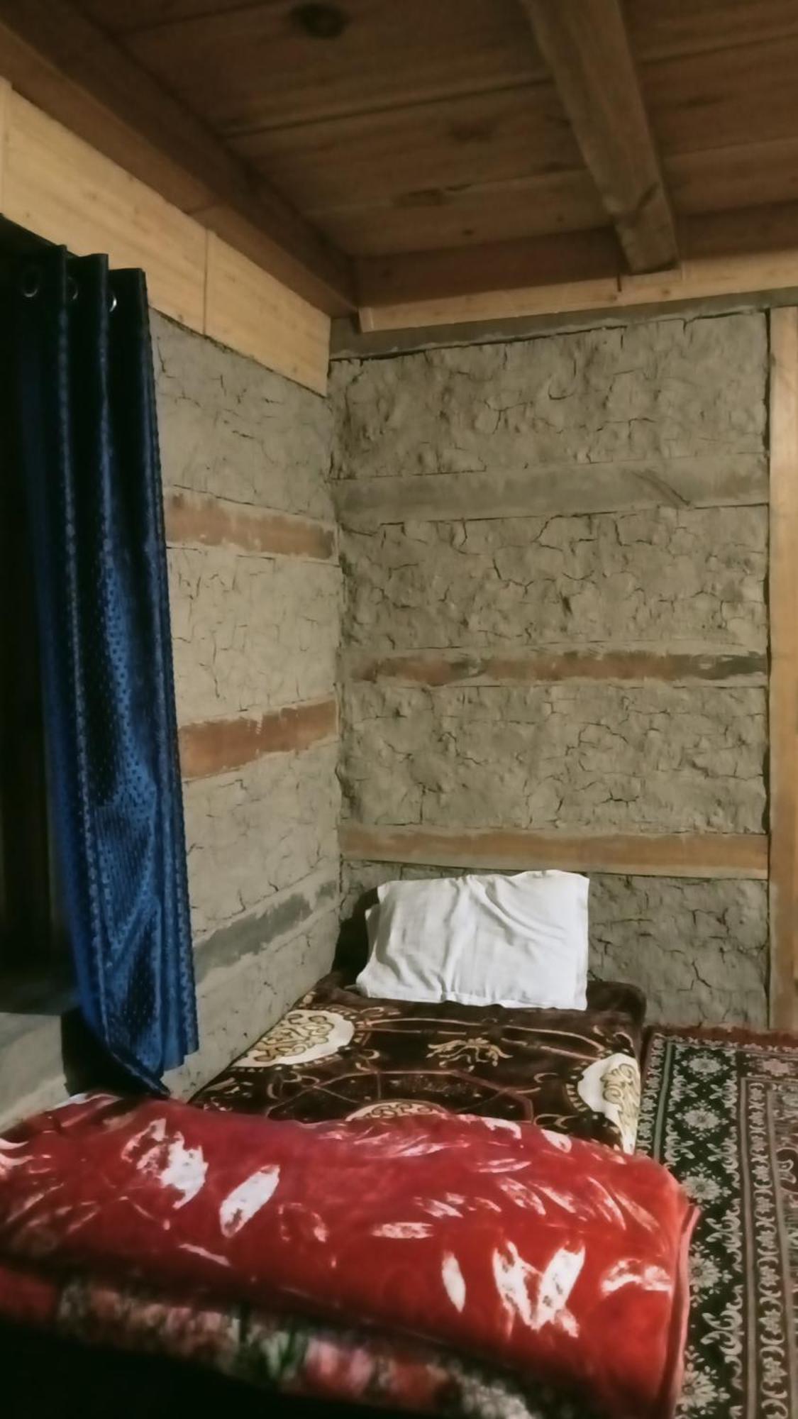 Kalgha Woodstock Villa Rooms&Entirevilla Tulga מראה חיצוני תמונה