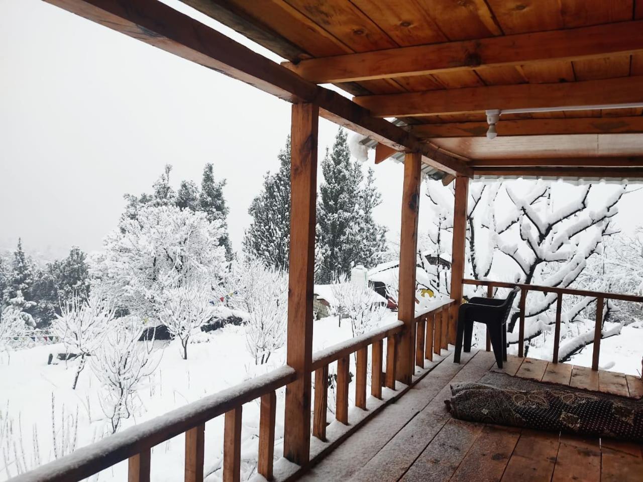 Kalgha Woodstock Villa Rooms&Entirevilla Tulga מראה חיצוני תמונה